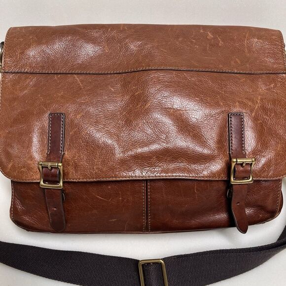 Fossil Leather Laptop Messenger Bag Brown Crossbody Shoulder Work Satchel Preppy - Picture 2 of 16